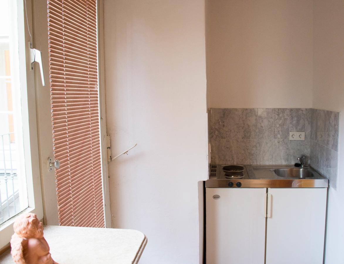 Kurt Apartment